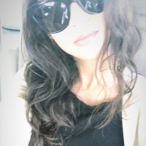 Meet your Posher, Cary